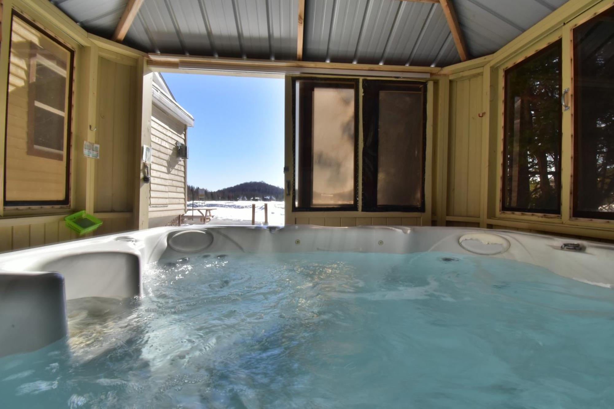 Emme Chalets Sainte-Lucie-de-Doncaster Dış mekan fotoğraf