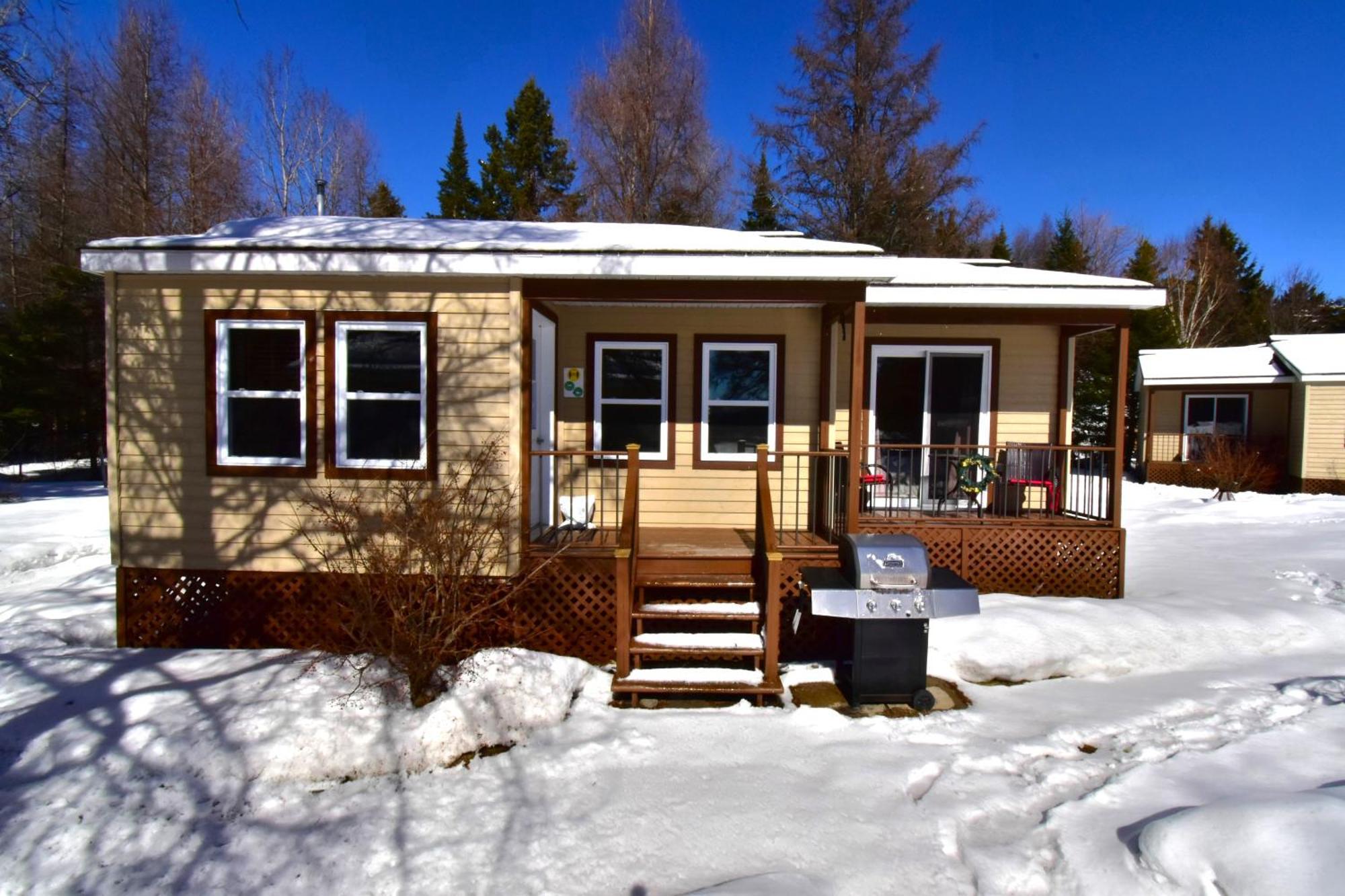 Emme Chalets Sainte-Lucie-de-Doncaster Dış mekan fotoğraf