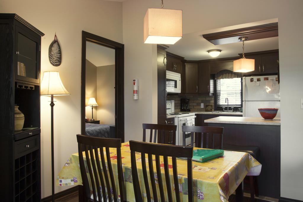 Emme Chalets Sainte-Lucie-de-Doncaster Oda fotoğraf