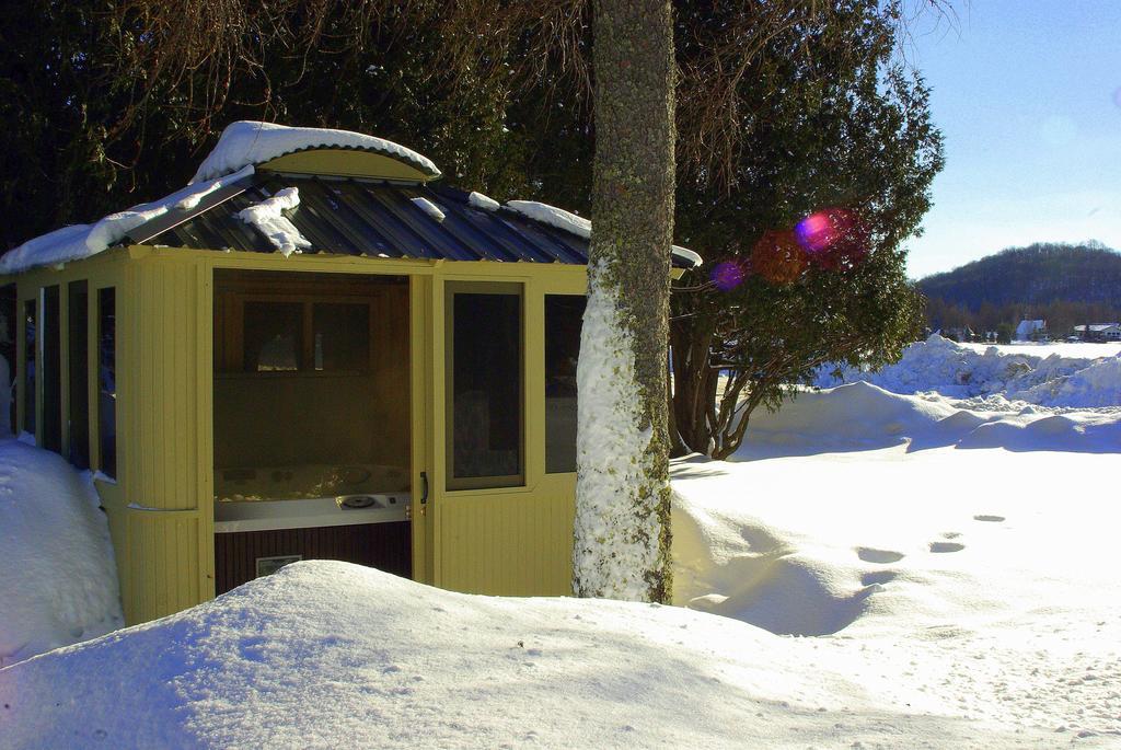 Emme Chalets Sainte-Lucie-de-Doncaster Oda fotoğraf